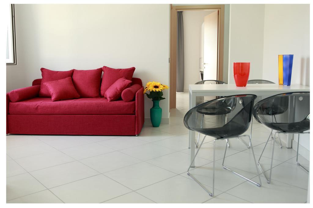 Aparthotel Brezza Di Grecale à Trapani Chambre photo