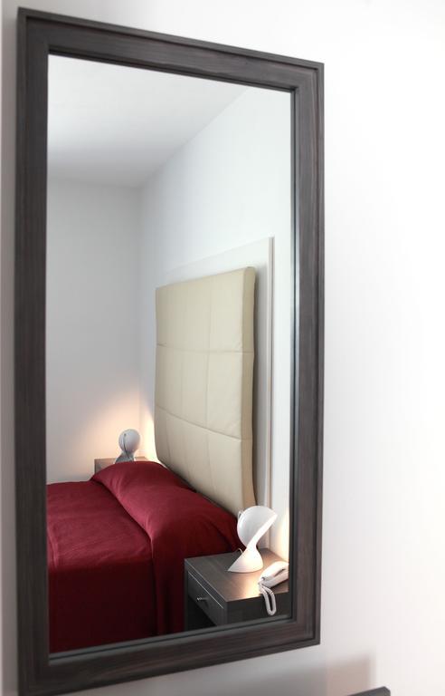 Aparthotel Brezza Di Grecale à Trapani Chambre photo