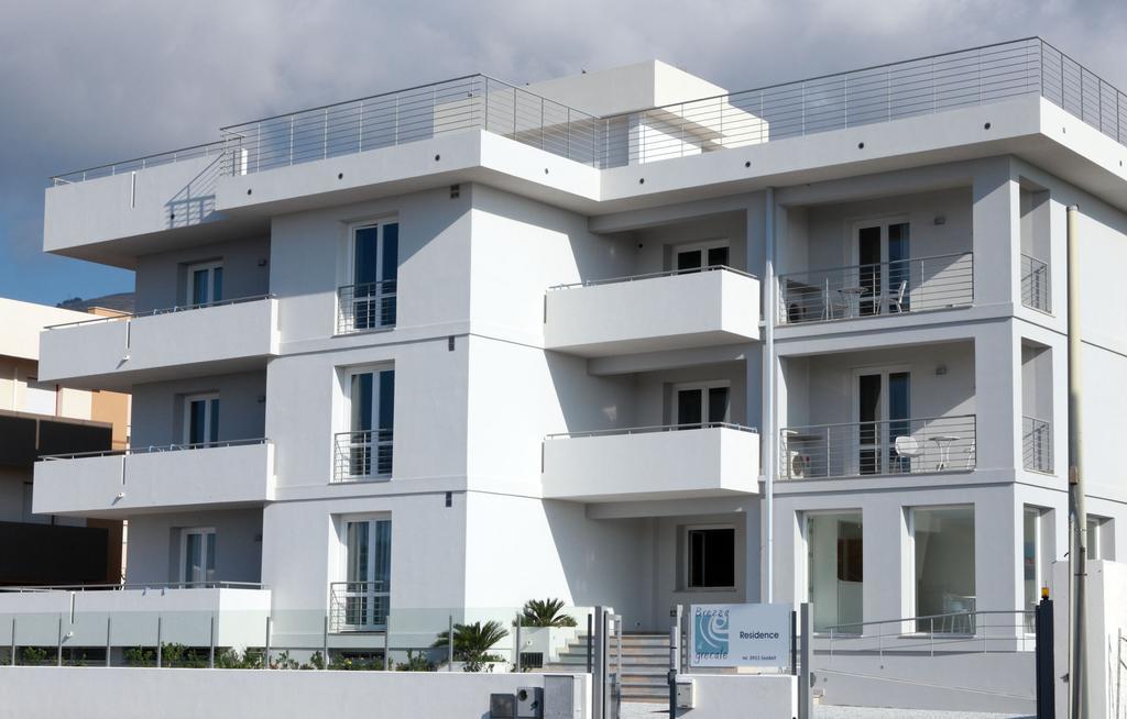Aparthotel Brezza Di Grecale à Trapani Extérieur photo