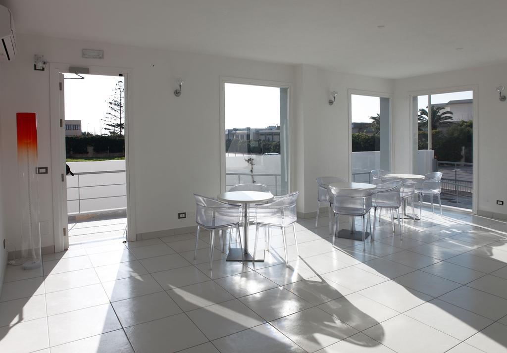 Aparthotel Brezza Di Grecale à Trapani Extérieur photo
