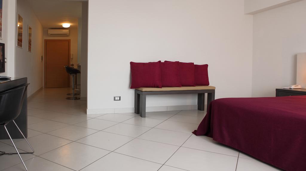 Aparthotel Brezza Di Grecale à Trapani Extérieur photo
