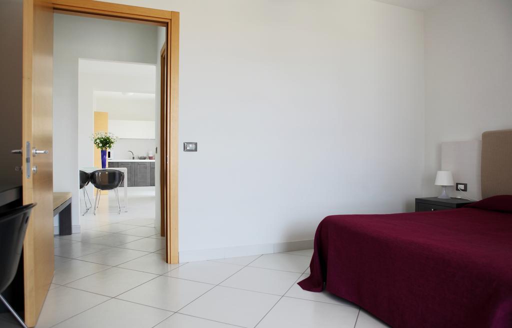 Aparthotel Brezza Di Grecale à Trapani Extérieur photo